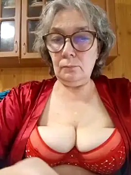irinasweet54 - IrinaSweet54's free webcam - UK Sex Cams