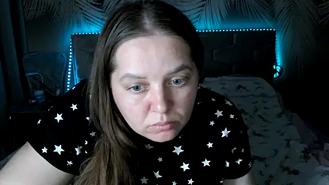 uliastar - Uliastar's free webcam - UK Sex Cams