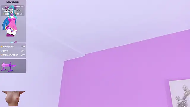 caroline_bigboobs1 webcam