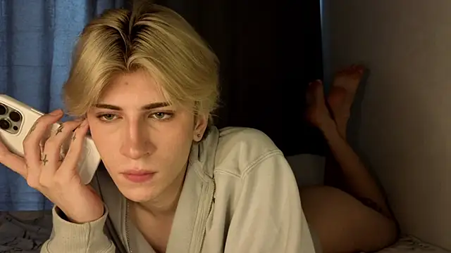 Oliver_star_boy_ webcam