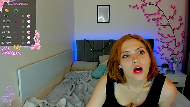 DellaRows webcam