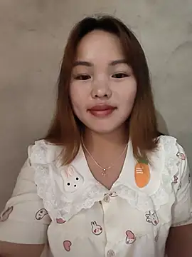 Mina_xYx webcam