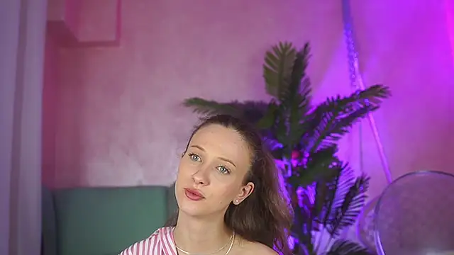 AlexiaPink webcam