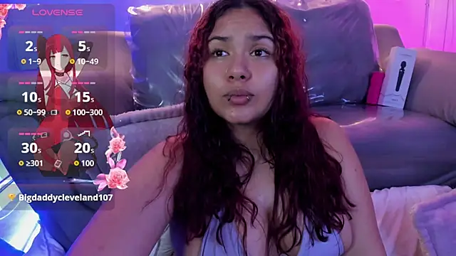 Raichell_sweet_curvy webcam