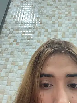 Issie_01 webcam