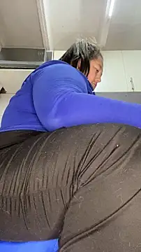 Chloee_Peach webcam