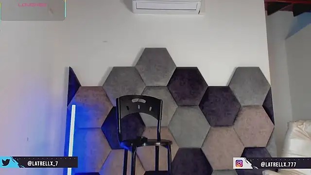 Latrellx7 webcam