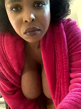 sexflameswolf (Ask my age) - Daddy spoils