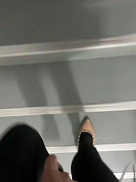 yinyin326 (F milf) - 户外大喷泉