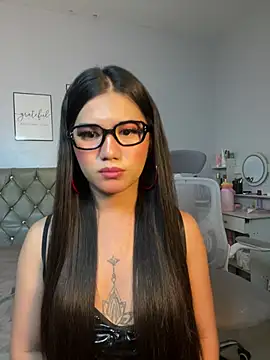 JassmineLove webcam