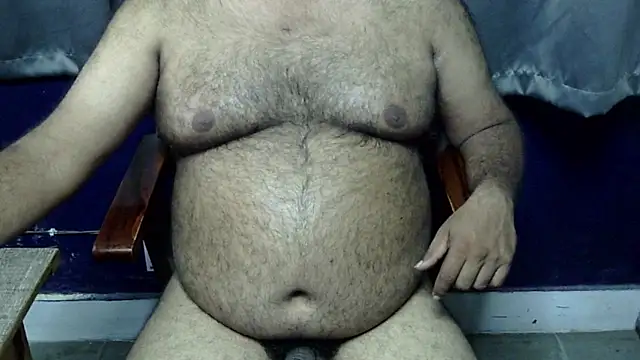 hairysubcub_70 (Ask my age) - Welcome To Daddy's Room. Make Daddy Cum.