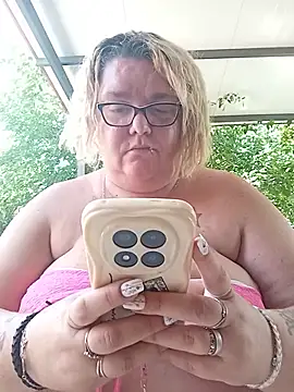 diosacurvy1984 webcam