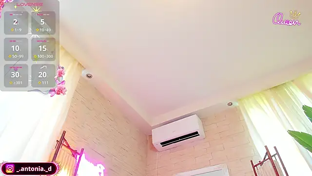 Bella_Posh webcam