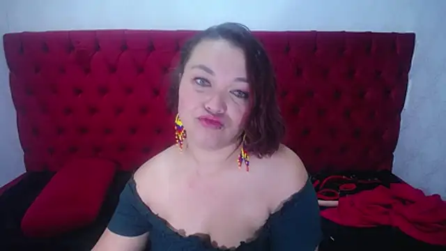 AngelicaMilf03 webcam