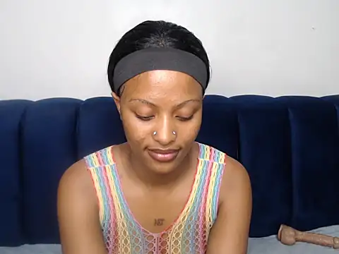 Youngling05 webcam
