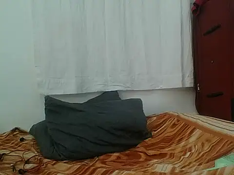 Nasty_petitee webcam