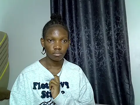 Nyla_kyla webcam