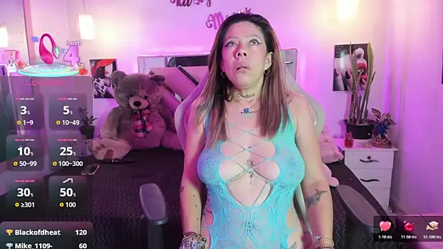 Karly_moon webcam