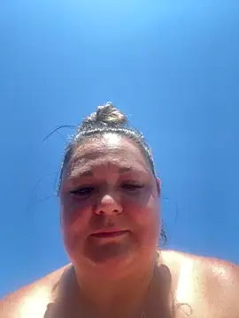 MikyVesela live cam