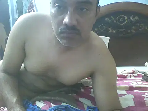 Danielreddybold webcam