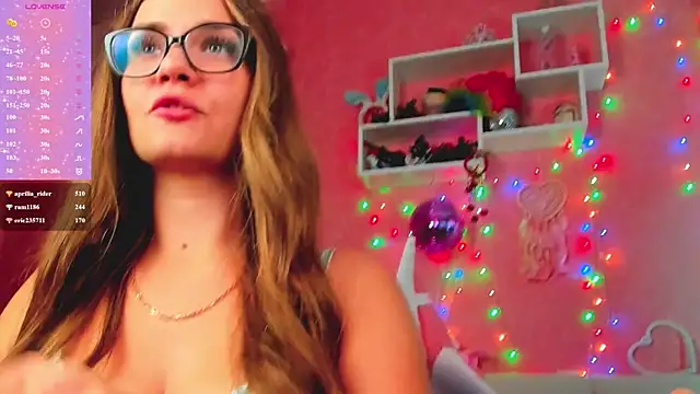 hotty_girls_here (G young) - HOT KISS