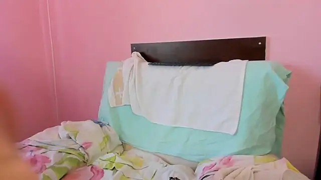 HotSweetAngel webcam
