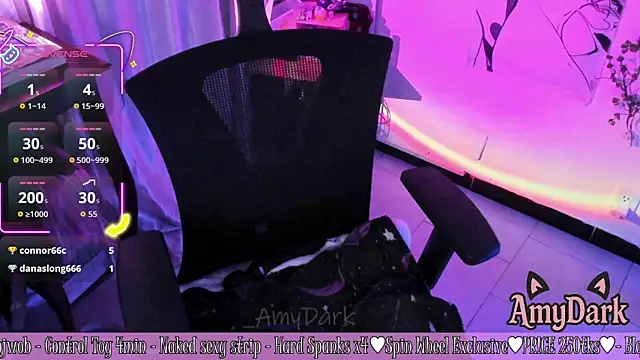 _AmyDark webcam
