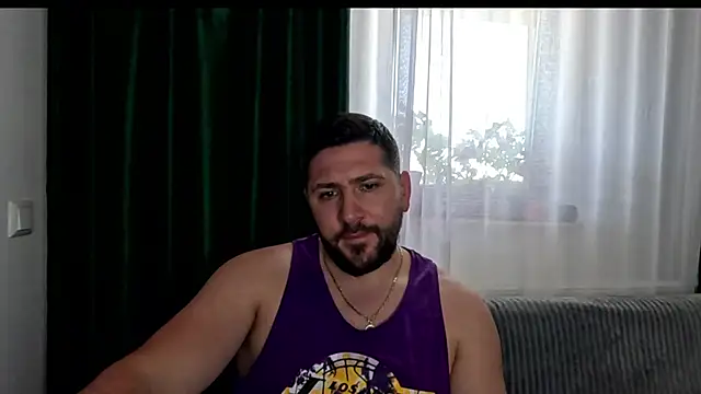Gold_Alpha_Boy webcam