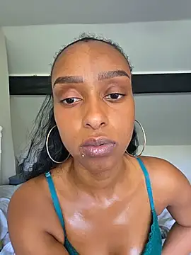 Hazel_Dollxx live cam
