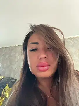 RuslanaXX webcam