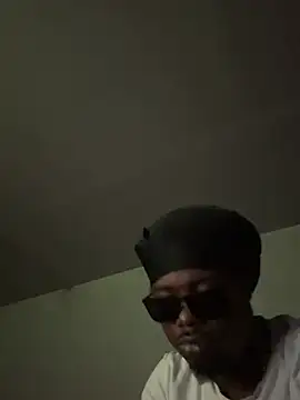 MIGHTYDEMONXXX webcam