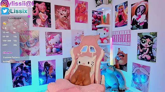 Kittylissii live cam on StripChat
