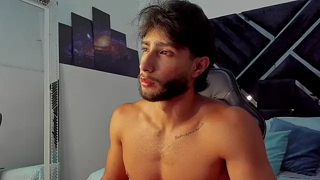 Emmet_CollinsJS webcam