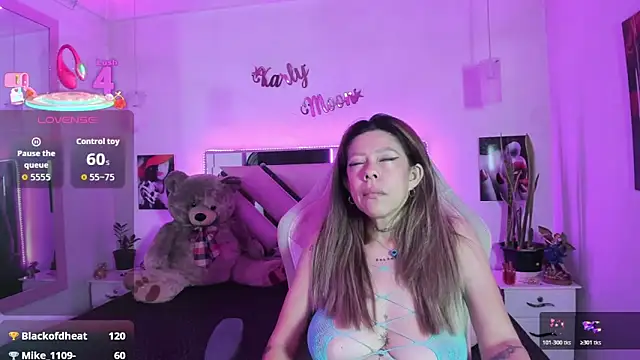 Karly_moon webcam