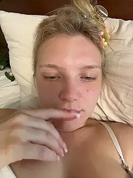 AmmyHot webcam