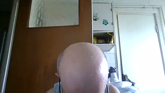mariusica1@xh webcam
