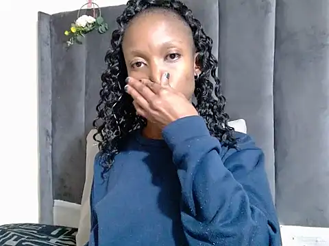 creamyslender23 webcam