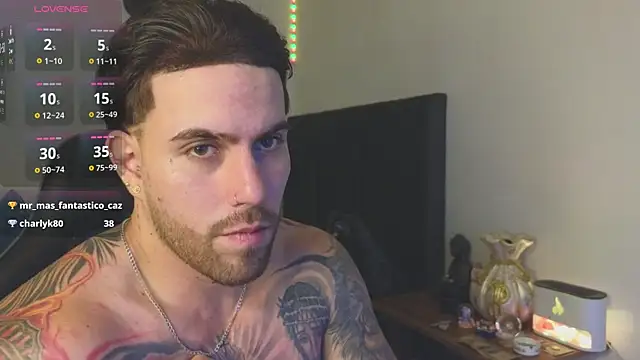 Ades_Lowe webcam