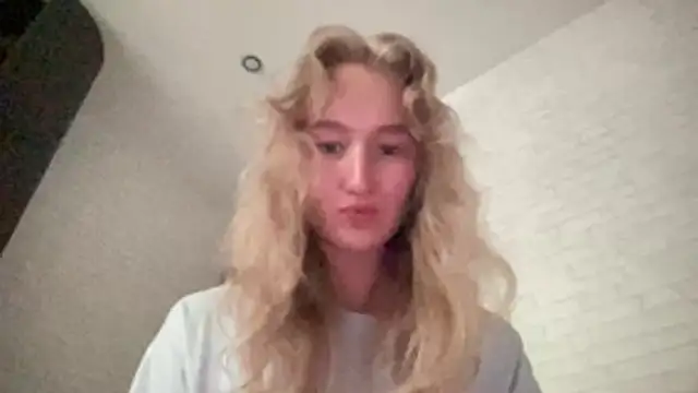 MissMillyx webcam