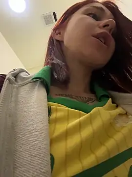 rosiesecret (F young) - fuck swollen pussy w fngr t orgsm inPARK