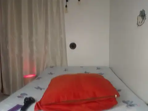 ZoeTracy webcam