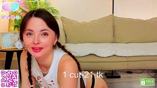 OliviaKis_ webcam