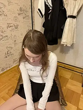 MeowyChans live sex cam