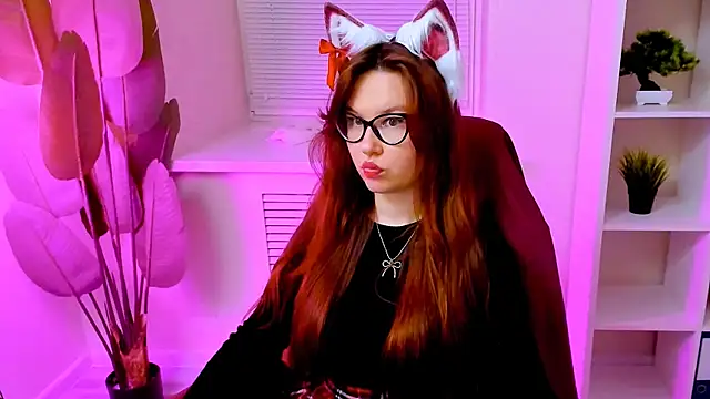 CarolGiggly webcam