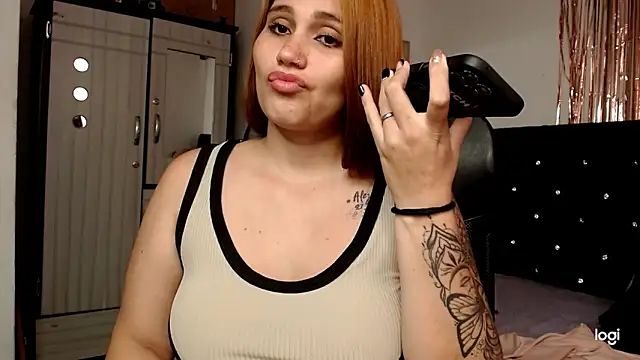 Baby_hornyJM webcam