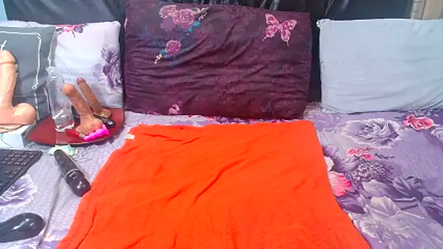 spicydiver38 live cam