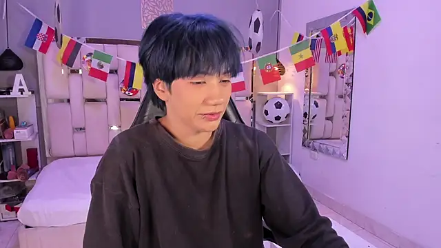 Eriol_ live cam