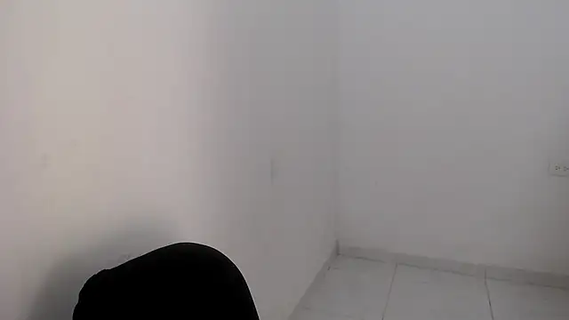estefania224 live cam
