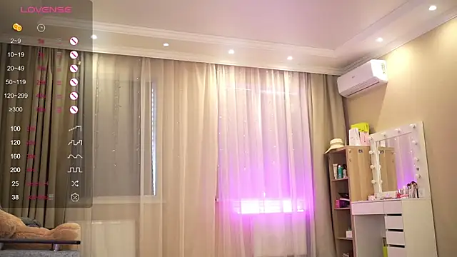 Bananalizzy live cam