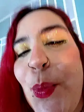 Camilleturn18 webcam